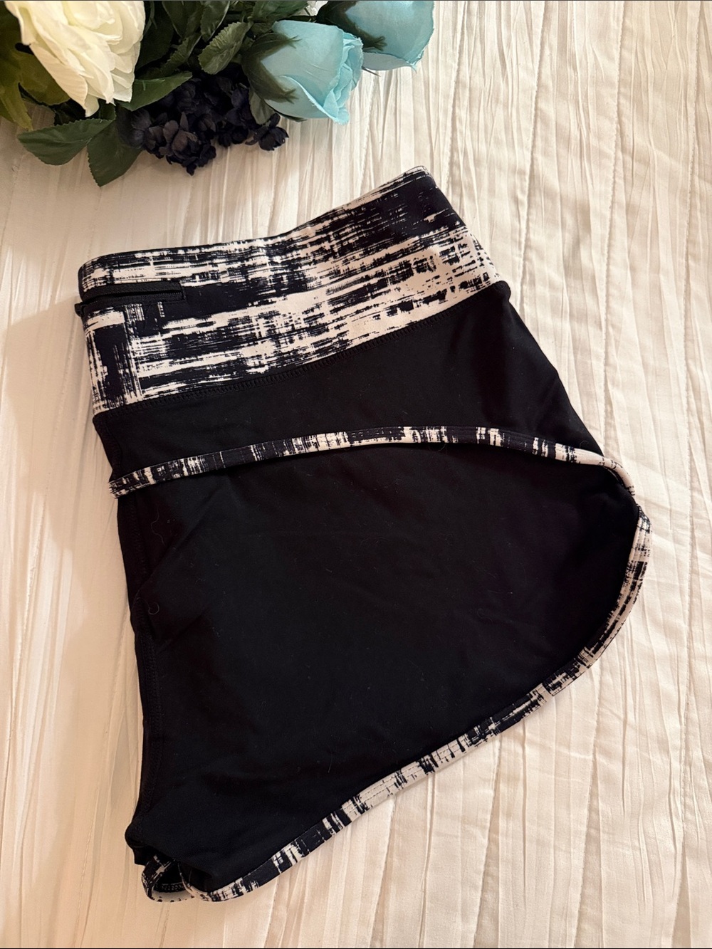 Zyia Black Athletic Shorts with White Brushstroke Trim